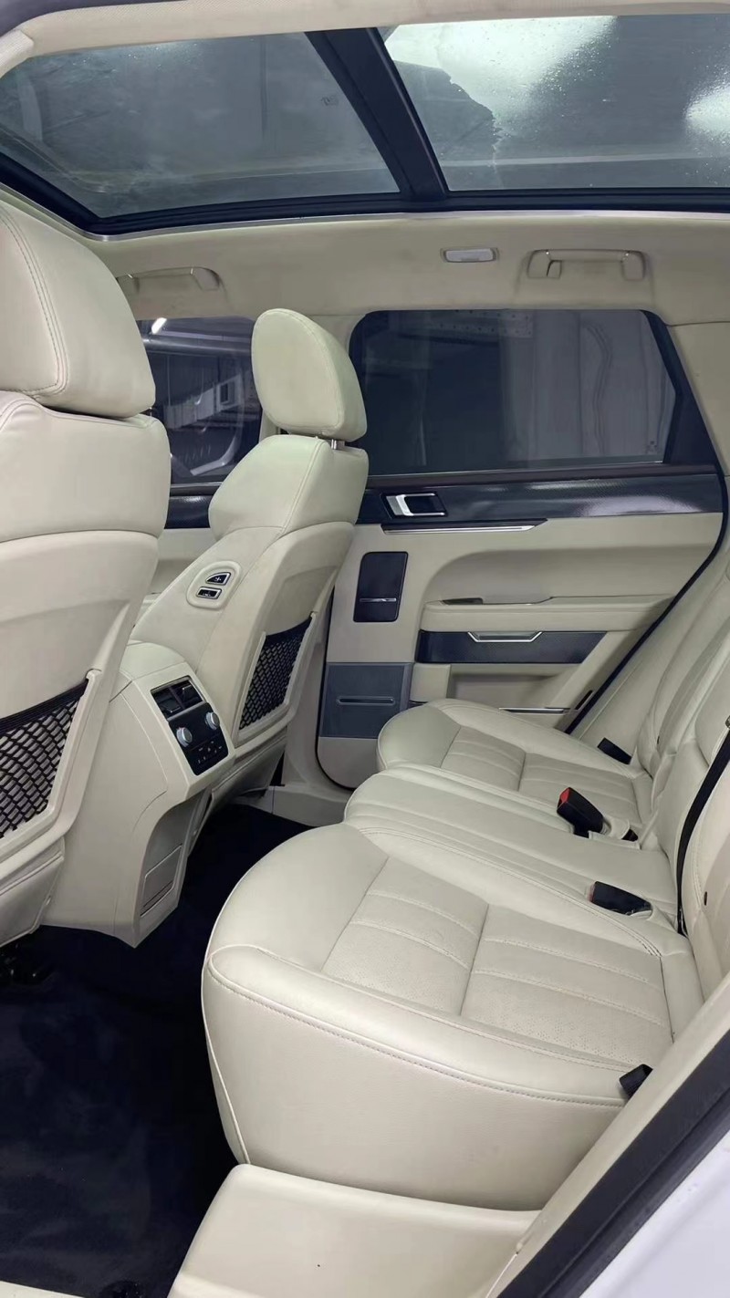 成都17年众泰T7008