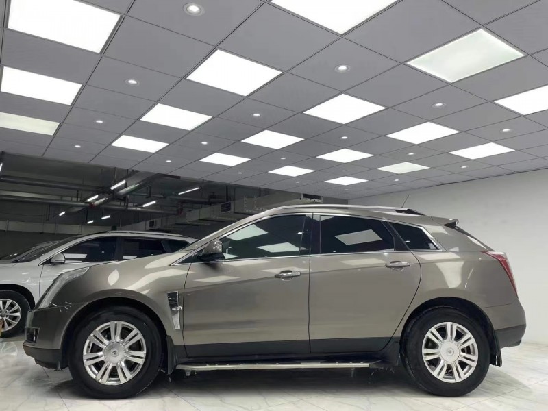 成都12年凯迪拉克SRX3