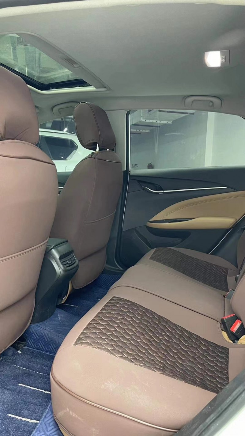 成都19年别克英朗8