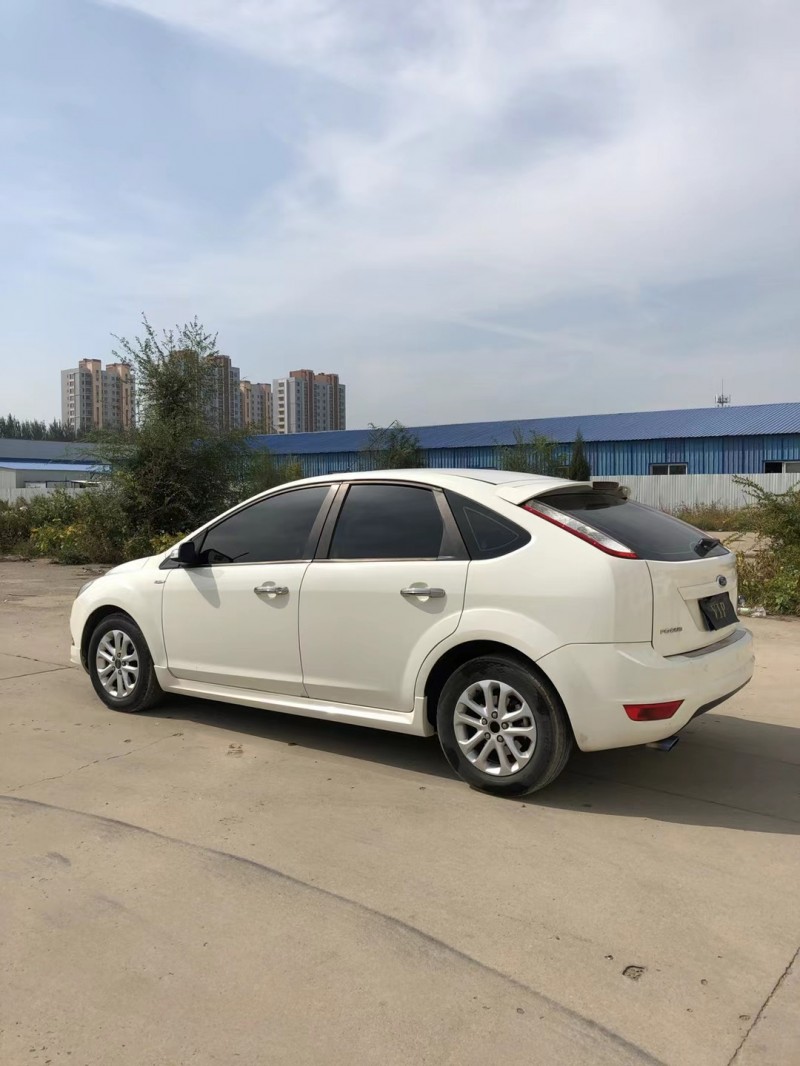 沈陽15年福特福克斯7