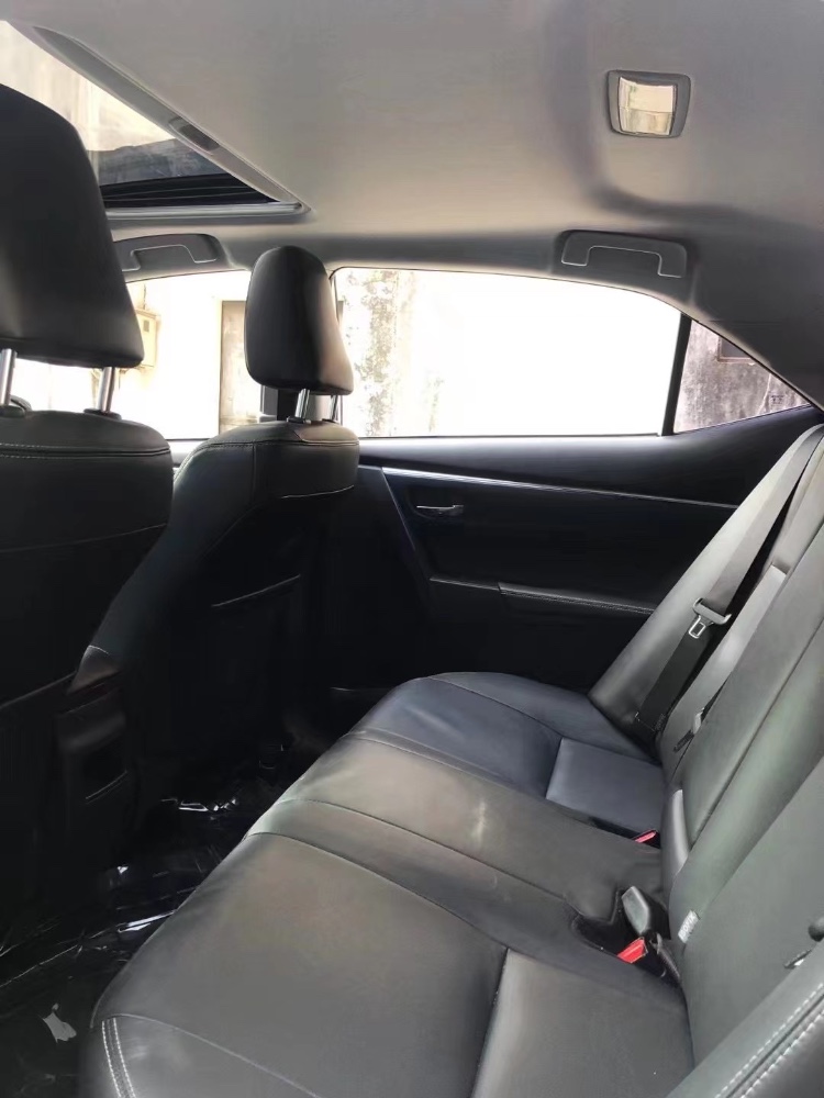 江门19年丰田卡罗拉7