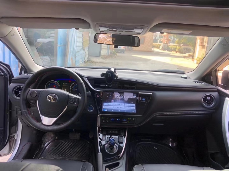 江门19年丰田卡罗拉5