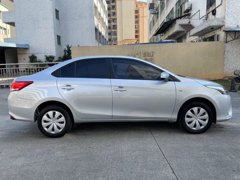 中山19年丰田YARiS L 致享2