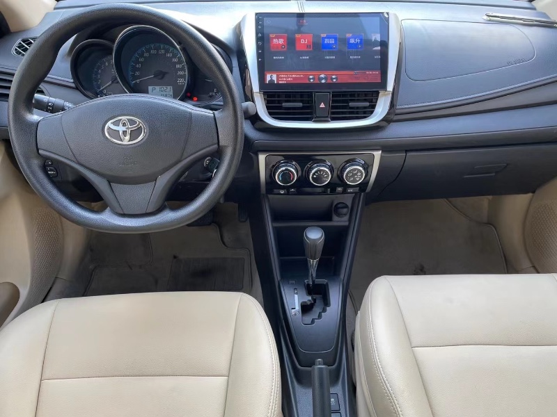 中山19年丰田YARiS L 致享7