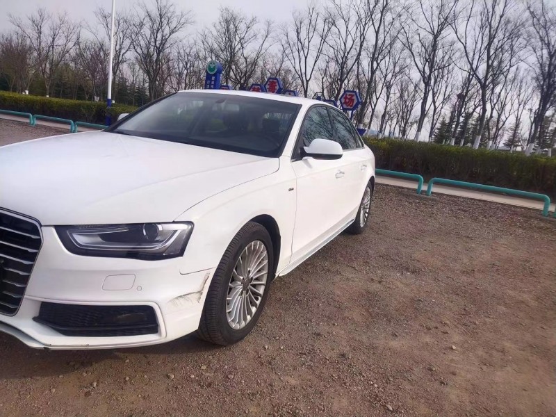 青岛16年奥迪A4L3