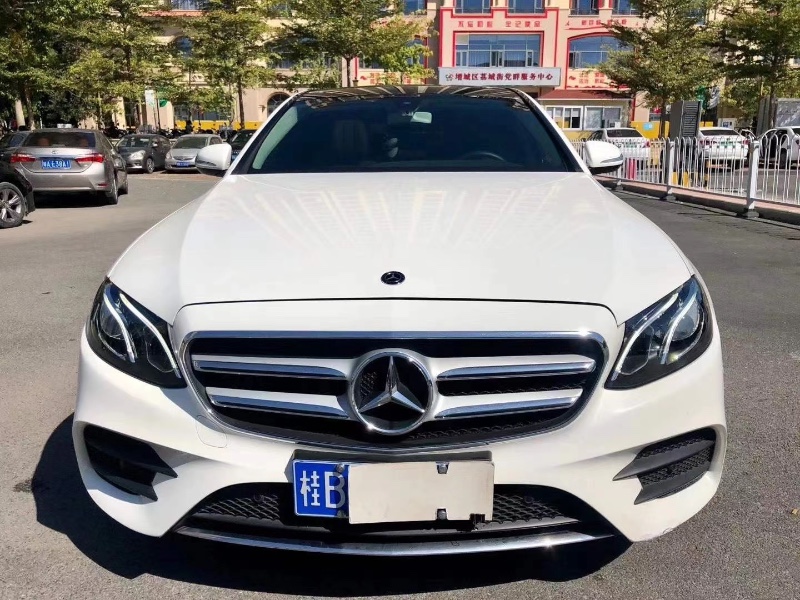 广州19年奔驰E1