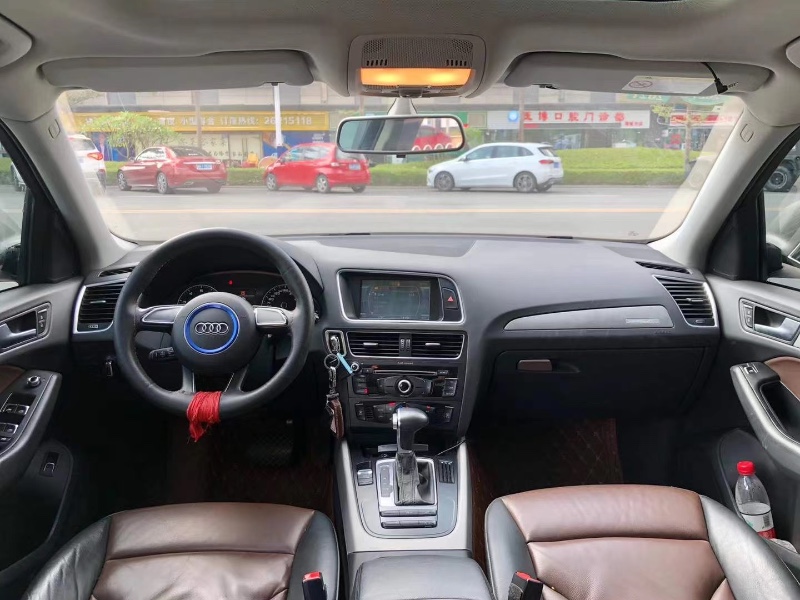 广州17年奥迪Q56