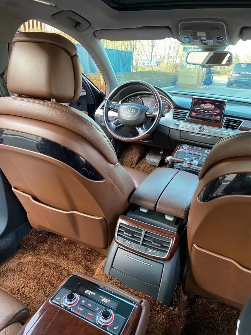 廊坊12年奥迪A8L3