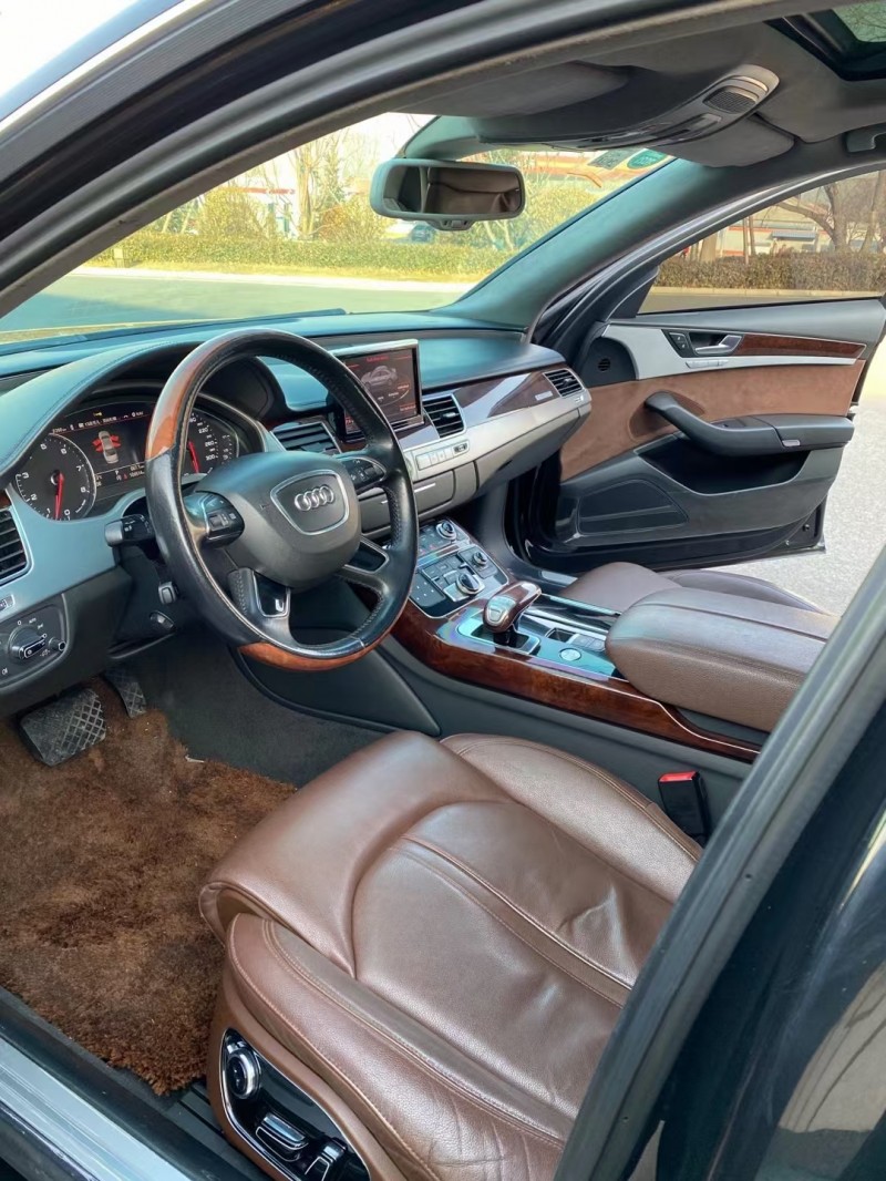 廊坊12年奥迪A8L5