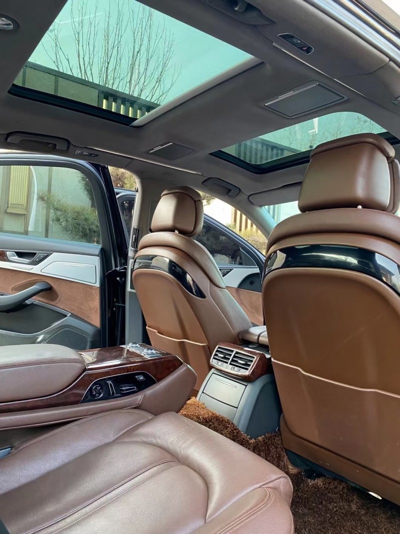 廊坊12年奥迪A8L6