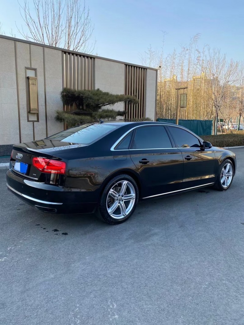 廊坊12年奥迪A8L7