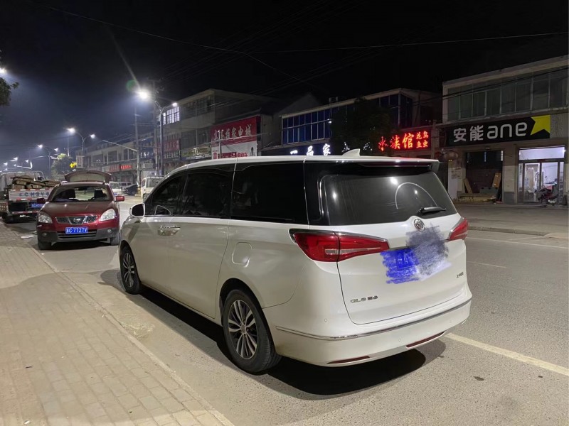 徐州16年别克GL86