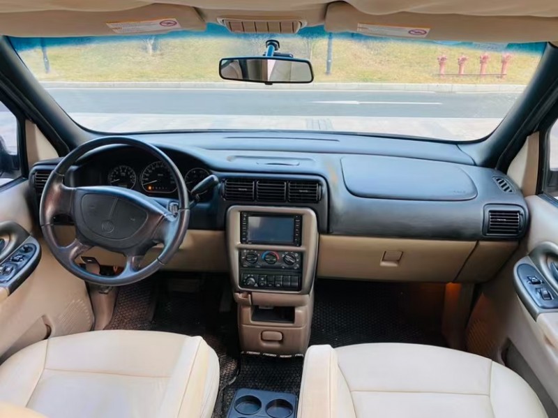 东莞10年别克GL86