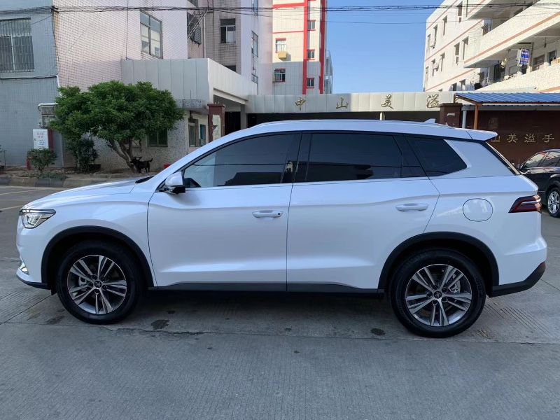 中山20年比亚迪宋2