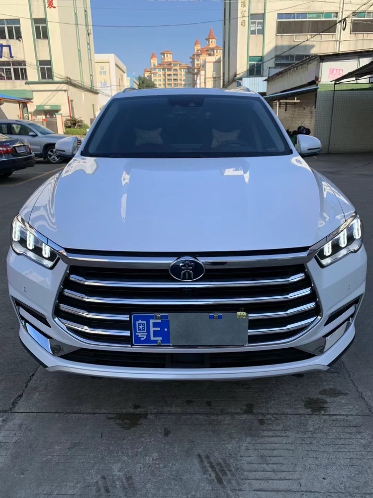 中山20年比亚迪宋1