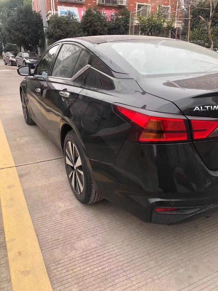 宜春21年日产天籁4