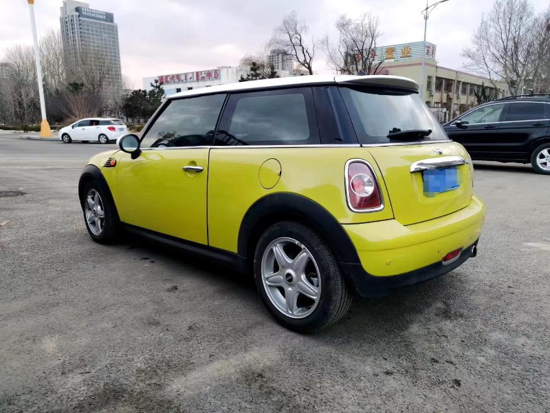 煙臺10年寶馬MINI5