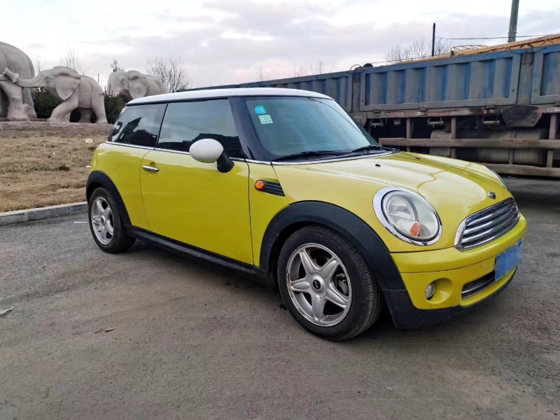 煙臺10年寶馬MINI4