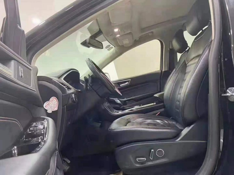 成都17年福特锐界3