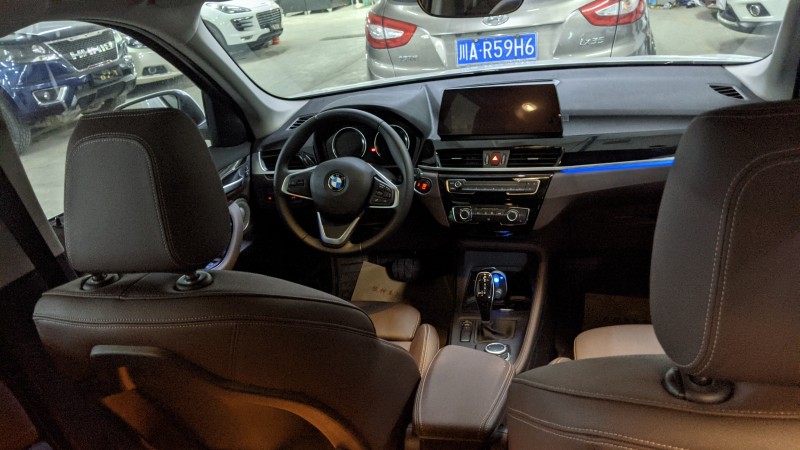 成都20年宝马X14