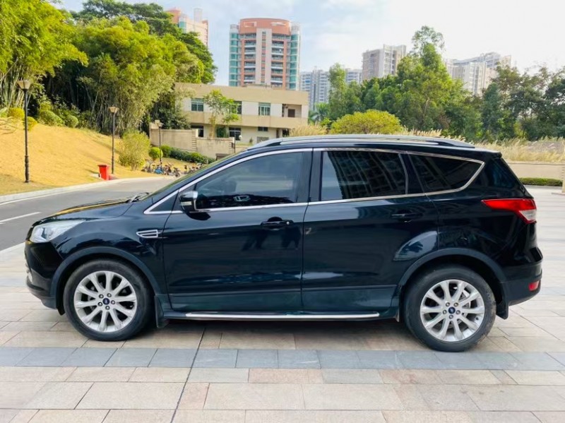 东莞16年福特翼虎4