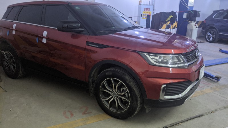 成都20年陆风X76