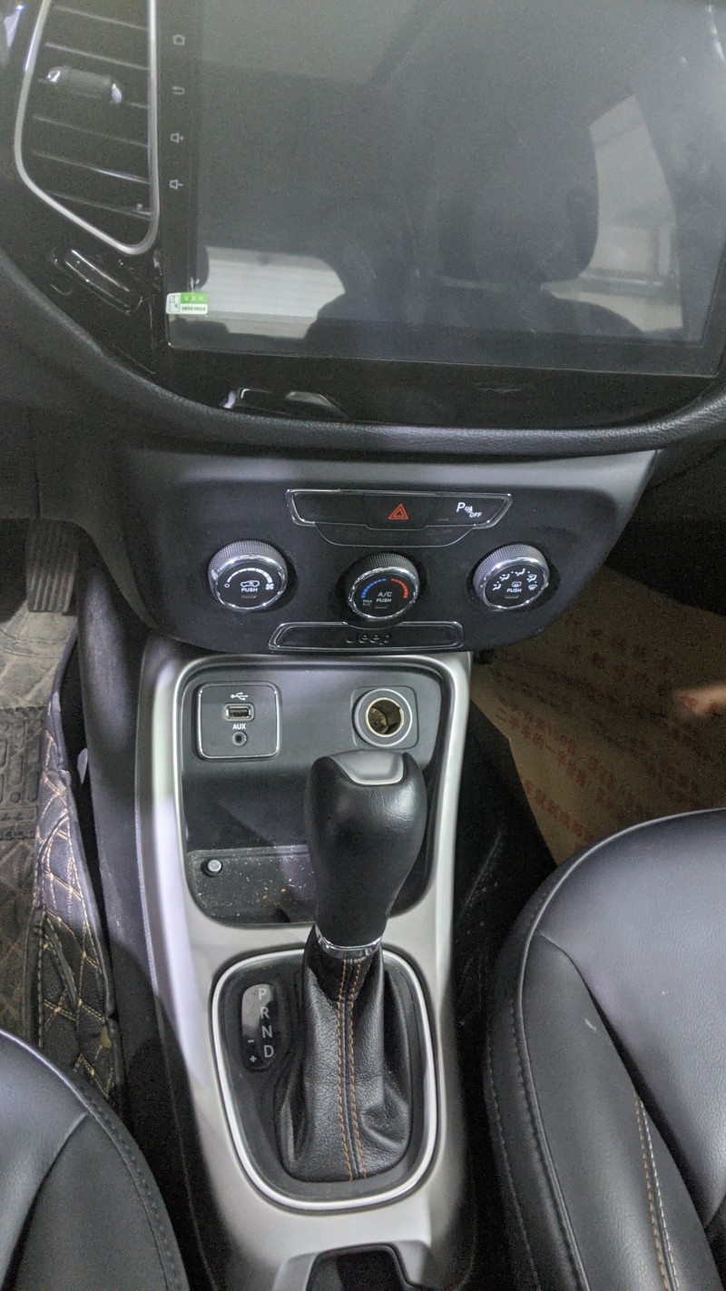 成都19年Jeep指南者4