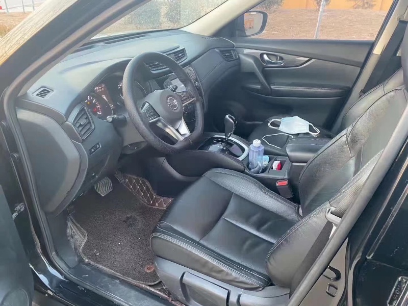 济南18年日产奇骏6