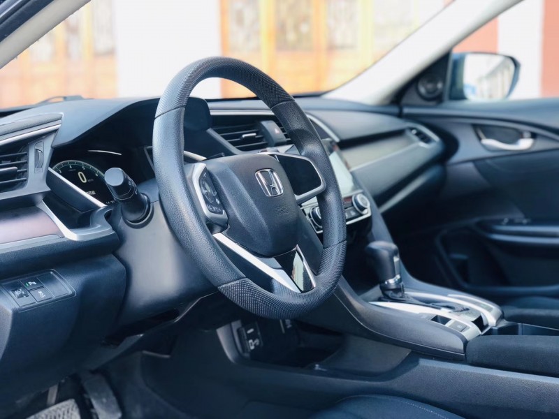 徐州17年本田思域8