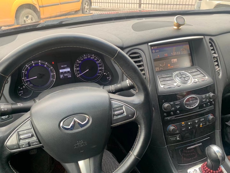 邵陽17年英菲尼迪QX50(進口)6
