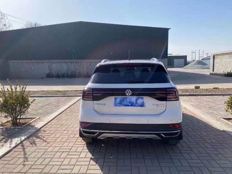 保定19年大众途铠4