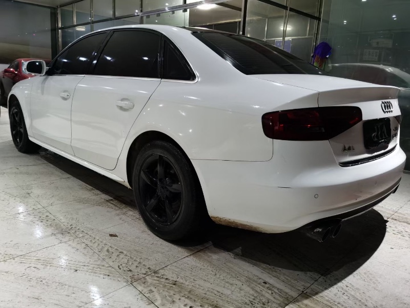 貴陽13年奧迪A4L6
