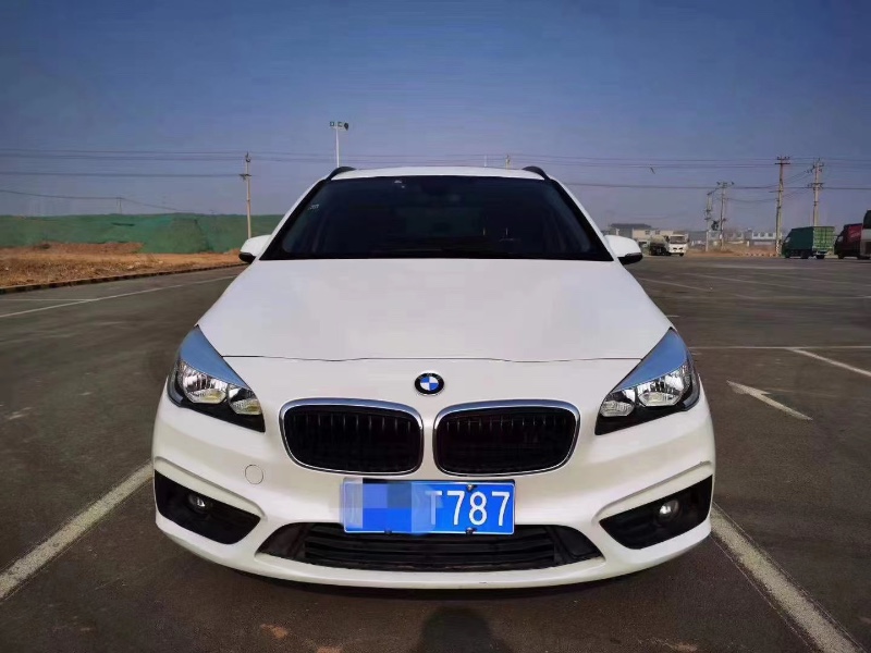 烟台17年宝马2系7