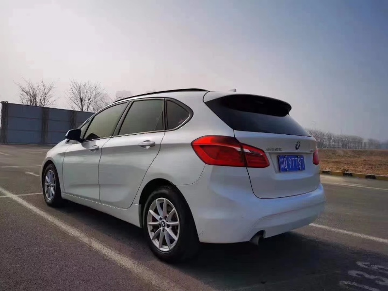 烟台17年宝马2系4