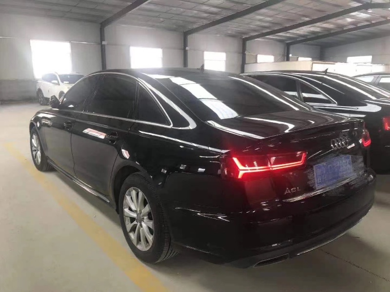 泰安17年奧迪A6L7