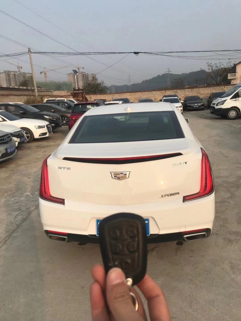益阳19年凯迪拉克XTS8