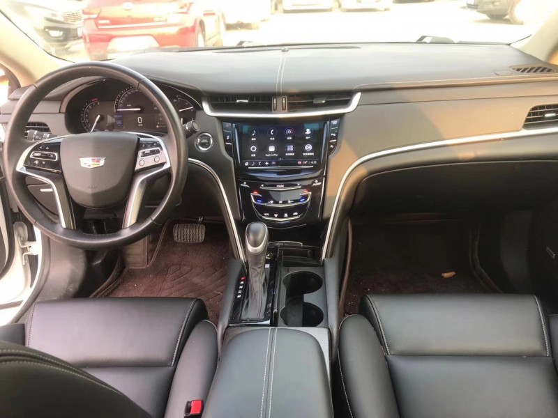 益阳19年凯迪拉克XTS4