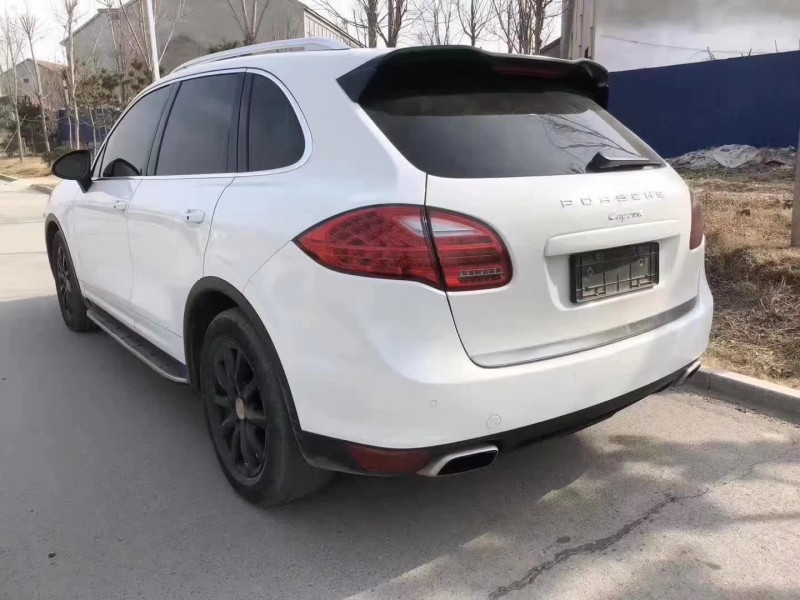 潍坊12年保时捷卡宴1