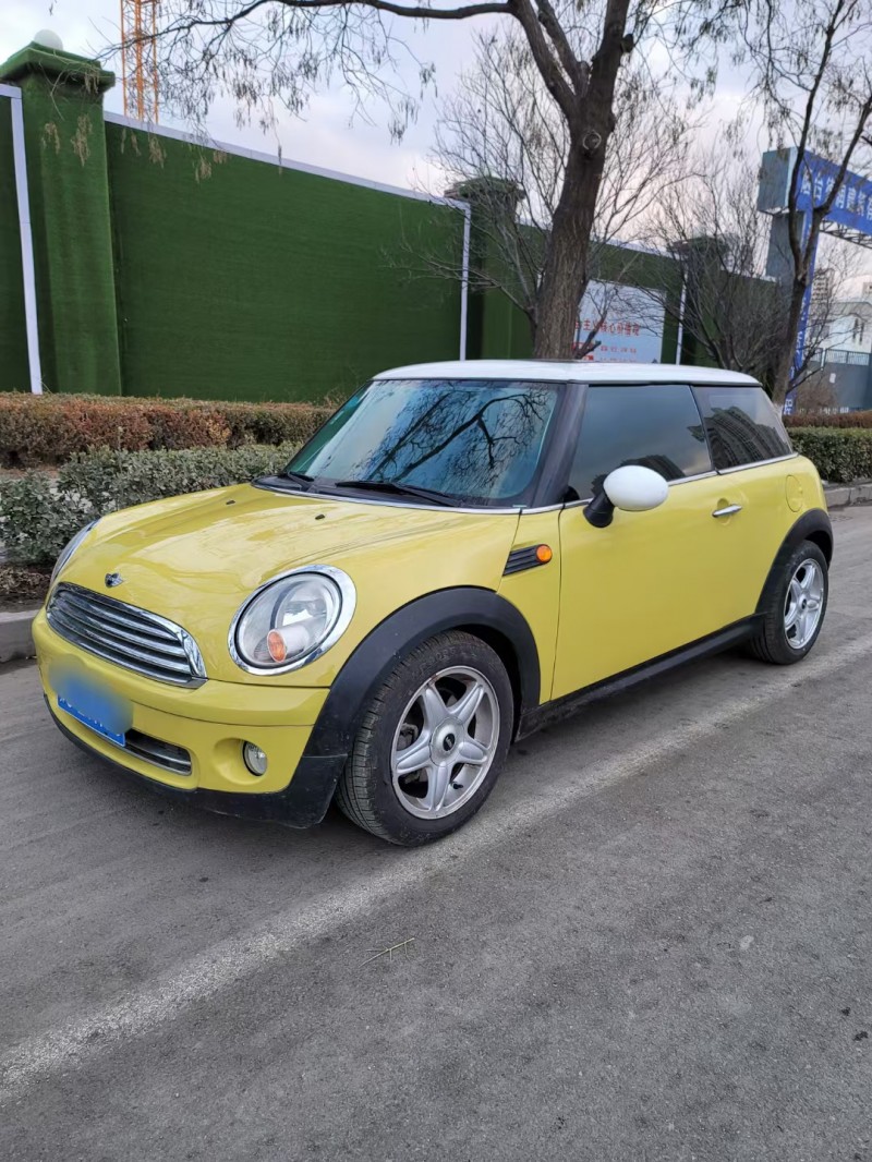 煙臺10年寶馬MINI2
