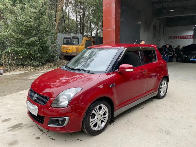 成都14年铃木雨燕2