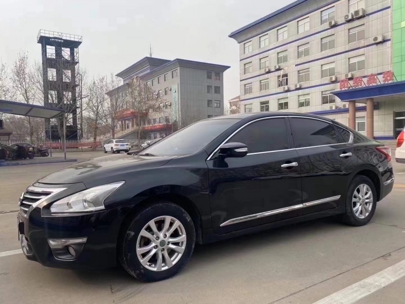 濱州15年日產天籟2