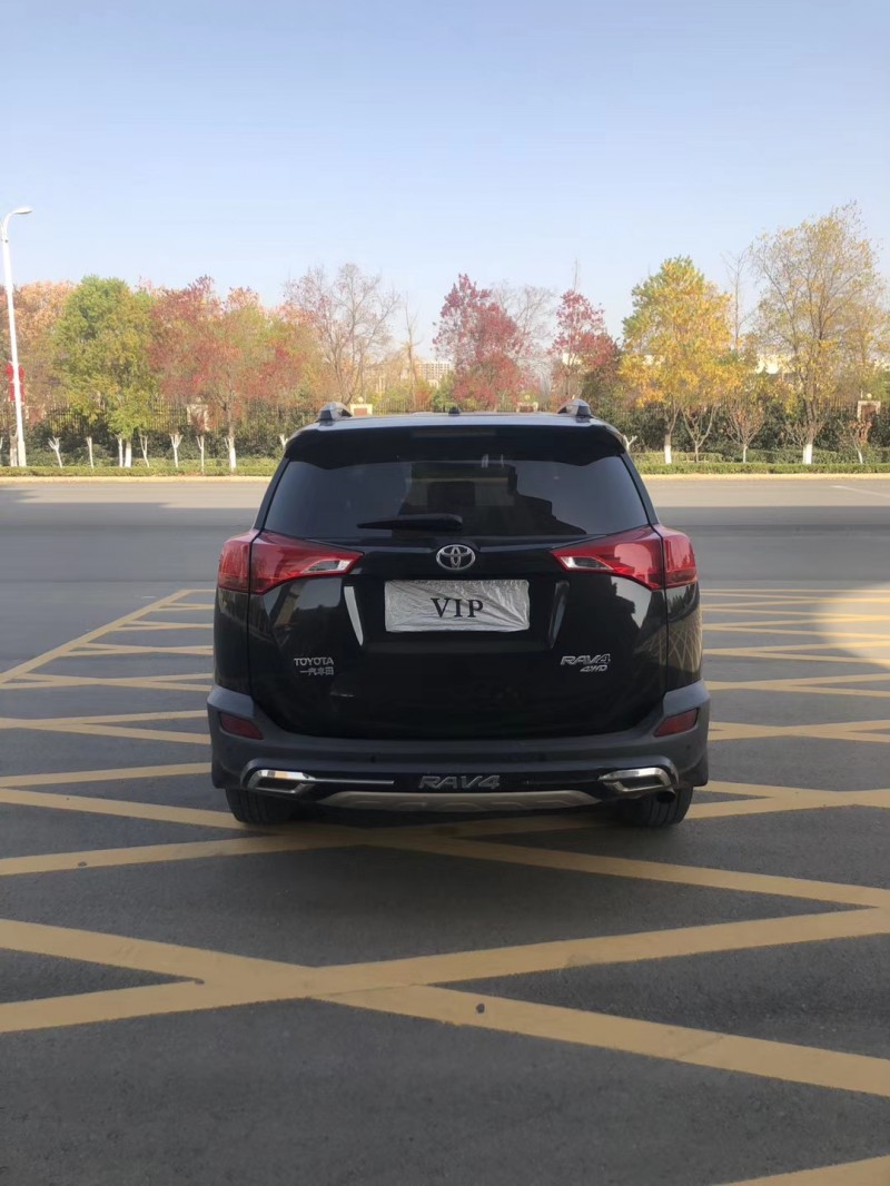 徐州14年丰田RAV4荣放4