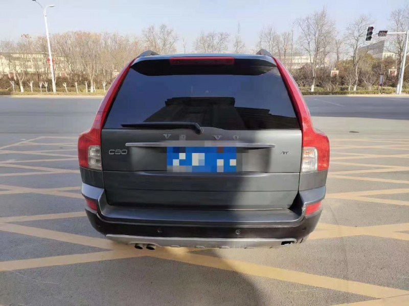 徐州09年沃尔沃XC903