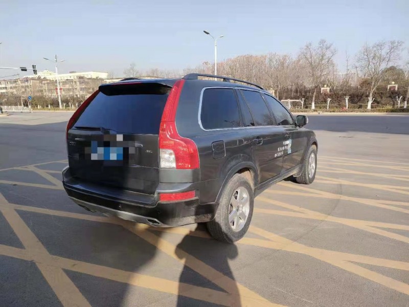 徐州09年沃尔沃XC905