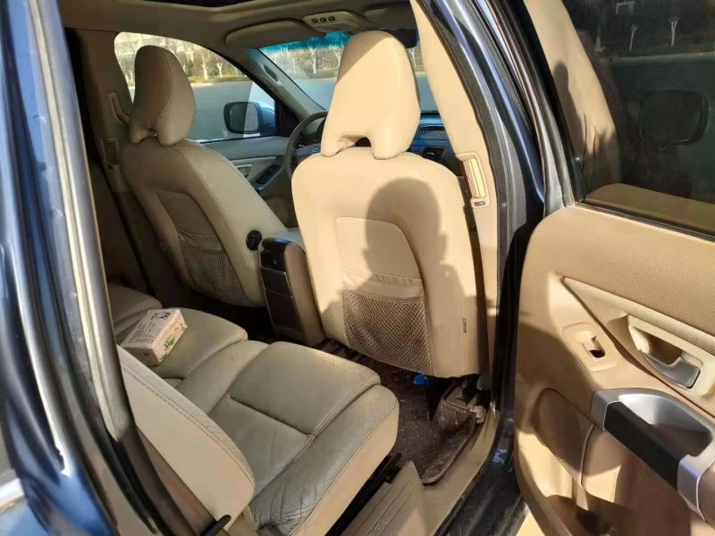 徐州09年沃尔沃XC908