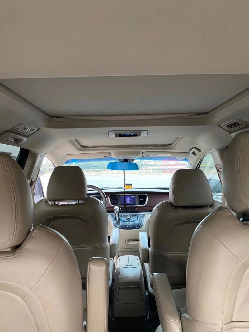 徐州16年别克GL88