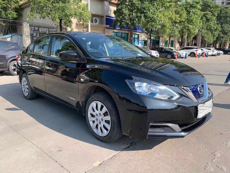 广州20年日产轩逸3