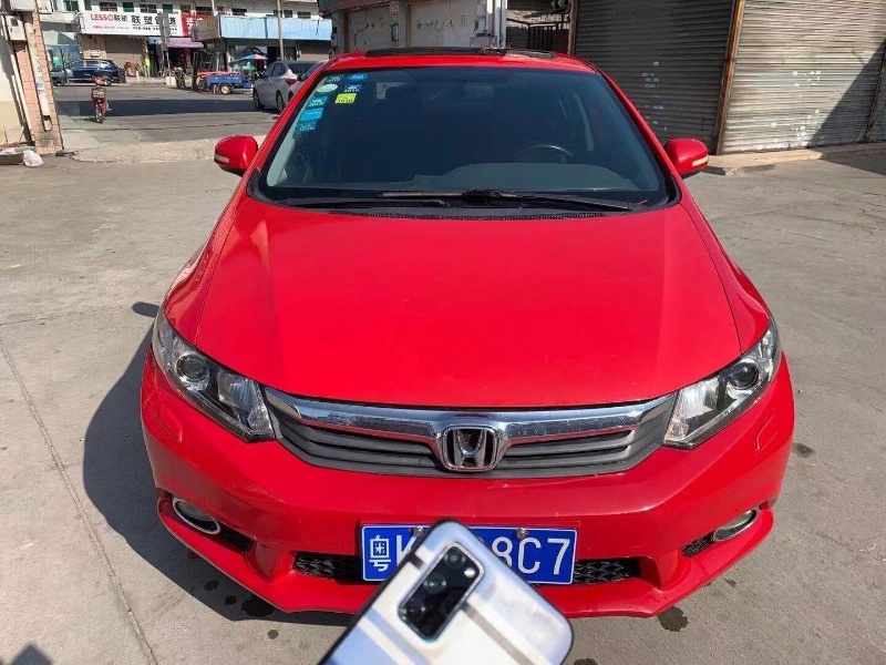 广州12年本田思域1