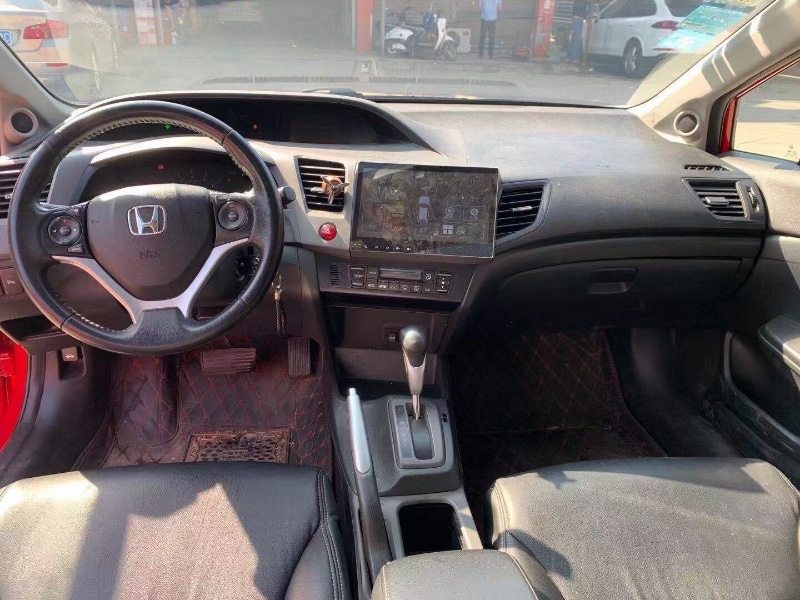 广州12年本田思域4