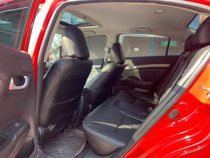 广州12年本田思域5